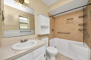 1301 Briarcliff St, Conroe, TX 77385 - Photo 21