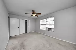 1301 Briarcliff St, Conroe, TX 77385 - Photo 35