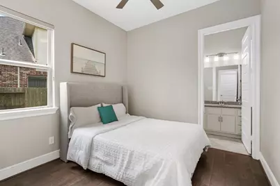 5711 Clouds Creek Lane, Sugar Land, TX 77479 - Photo 25