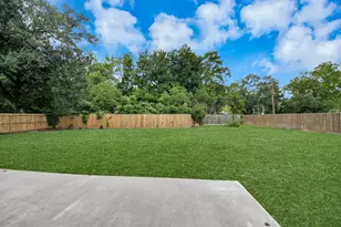 313 Linden Ln, Lake Jackson, TX 77566 - Photo 35