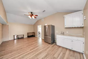 313 Linden Ln, Lake Jackson, TX 77566 - Photo 23