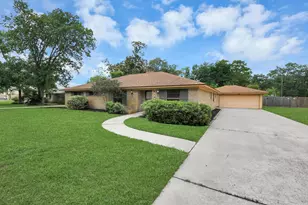 313 Linden Ln, Lake Jackson, TX 77566 - Photo 33