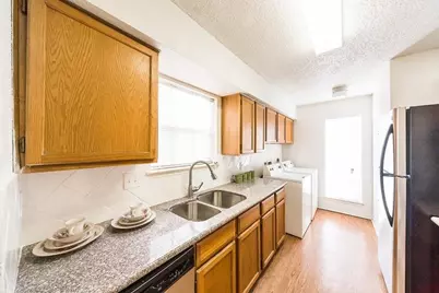 3600 Jeanetta Street #2605, Houston, TX 77063 - Photo 9