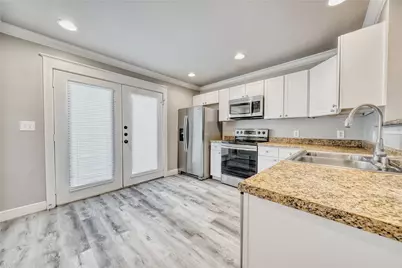 1725 Harvey Mitchell Parkway S #2314, College Station, TX 77840 - Photo 7