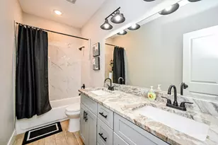 5007 Briscoe St, Houston, TX 77033 - Photo 13