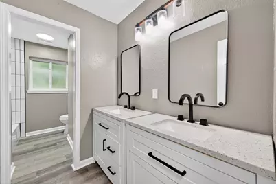 11903 Atwell Drive, Houston, TX 77035 - Photo 9