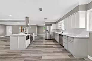 11903 Atwell Dr, Houston, TX 77035 - Photo 27