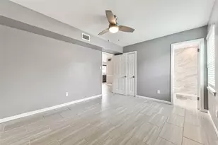 7839 Fondren Rd, Houston, TX 77074 - Photo 15