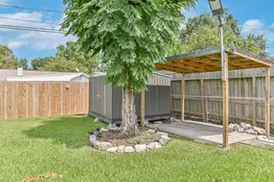 7839 Fondren Rd, Houston, TX 77074 - Photo 13