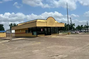 2401 Shaver St, Pasadena, TX 77502 - Photo 1