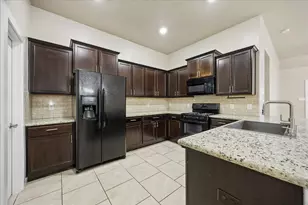 9518 Rich Mountain Dr, Richmond, TX 77469 - Photo 3