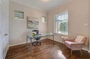 8812 Narrow Leaf St, Houston, TX 77080 - Photo 5