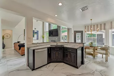 143 N Concord Forest Circle, The Woodlands, TX 77381 - Photo 13