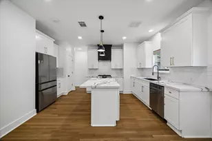 207 Tabor St, Houston, TX 77009 - Photo 3