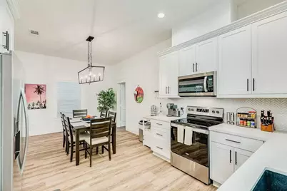 1314 26th Street, Galveston, TX 77550 - Photo 11