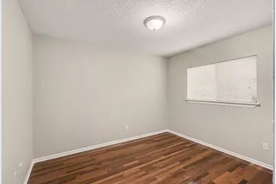 62 W Timberspire Court, The Woodlands, TX 77380 - Photo 13