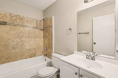 62 W Timberspire Court, The Woodlands, TX 77380 - Photo 19