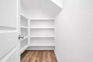 2349 Hoskins Dr, Houston, TX 77080 - Photo 11