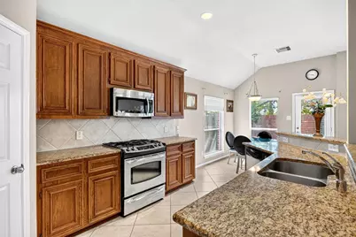 9403 Comstock Meadows Drive, Houston, TX 77095 - Photo 17