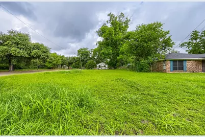 4313 Collingsworth Street, Houston, TX 77026 - Photo 5
