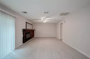 2915 Windchase Blvd, Houston, TX 77082 - Photo 9