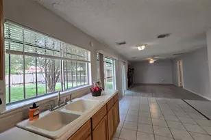 2915 Windchase Blvd, Houston, TX 77082 - Photo 17