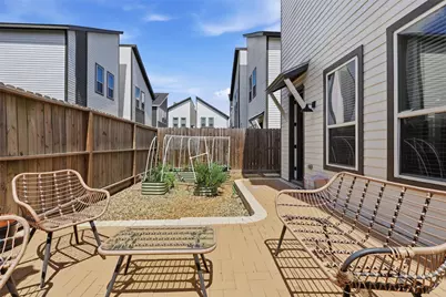5825 Francis Oak Place, Houston, TX 77091 - Photo 23