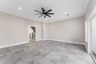 1908 Dismuke St, Houston, TX 77023 - Photo 23