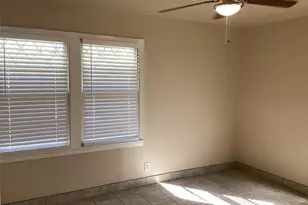 3118 Grant St, Pasadena, TX 77503 - Photo 9