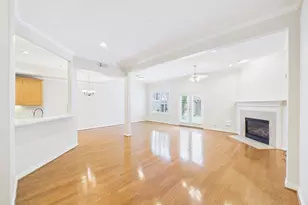 5449 Fairdale Ln, Houston, TX 77056 - Photo 9