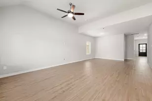 333 Flower Reed Ct, Magnolia, TX 77354 - Photo 11