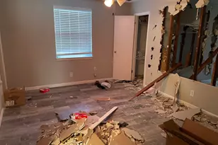 9650 Highmeadow Dr, Houston, TX 77063 - Photo 13