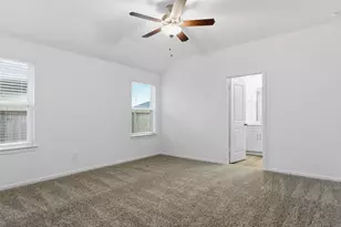 3413 Wild Mustang St, League City, TX 77511 - Photo 13
