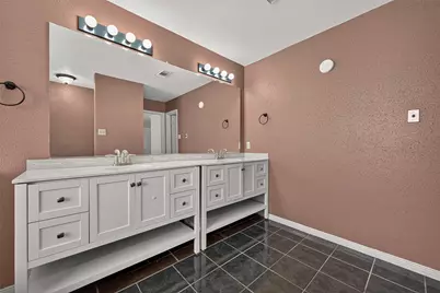 2922 Cotton Stock Drive, Sugar Land, TX 77479 - Photo 37