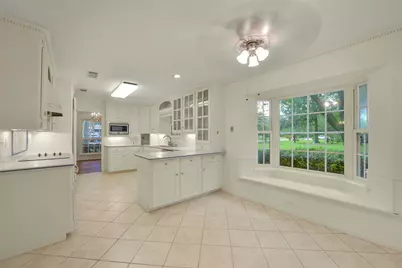110 Ridgemont Drive, Alvin, TX 77511 - Photo 13