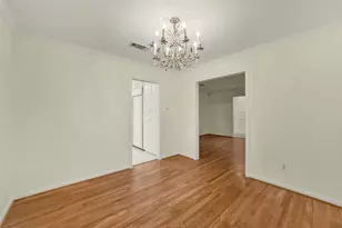 110 Ridgemont Dr, Alvin, TX 77511 - Photo 23