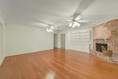 110 Ridgemont Drive, Alvin, TX 77511 - Photo 27