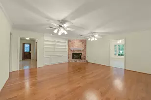 110 Ridgemont Dr, Alvin, TX 77511 - Photo 25