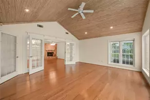 110 Ridgemont Dr, Alvin, TX 77511 - Photo 7