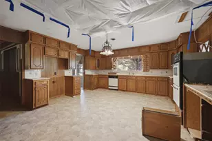 214 FM109, New Ulm, TX 78950 - Photo 21