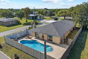 140 Bay Ridge Dr, Beach City, TX 77523 - Photo 27