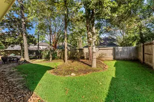 31 Canoe Birch Pl, The Woodlands, TX 77382 - Photo 17