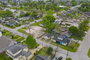 4815 Cetti St, Houston, TX 77009 - Photo 19