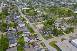 4815 Cetti St, Houston, TX 77009 - Photo 9