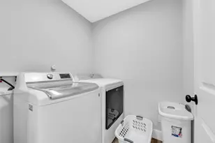 555 Pompano Dr, Freeport, TX 77541 - Photo 33