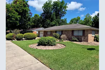 613 Southside Drive, Angleton, TX 77515 - Photo 41