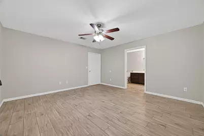 10226 Ella Falls Boulevard, Houston, TX 77038 - Photo 31