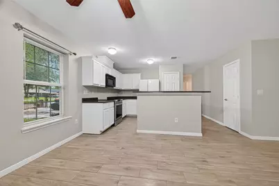 10226 Ella Falls Boulevard, Houston, TX 77038 - Photo 11