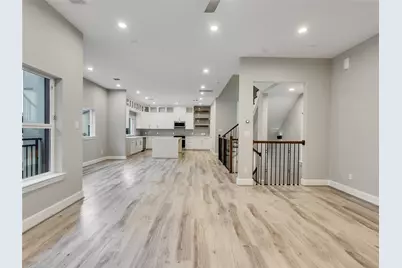 1122 W 16th Street #D, Houston, TX 77008 - Photo 11