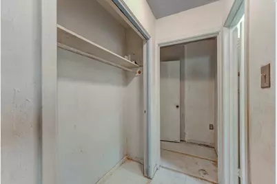 2805 N Houston Drive, La Marque, TX 77568 - Photo 33